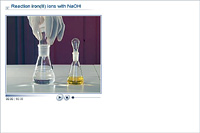 Reaction of iron(III) ions with NaOH